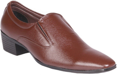 

Bxxy Bxxy Brown Height Increasing Corporate Casual Slip-on Shoes For mens Slip On For Men(Brown