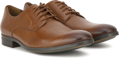 60 OFF on CLARKS Conwell Plain Formal Shoes For Men Tan on