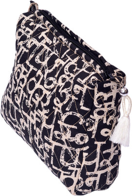 

Radhika Goyal Cosmetic Pouch(Black)