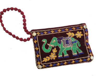 

PROGALLERY SAREE PUCH MOBILE POUCH Pouch(Multicolor)