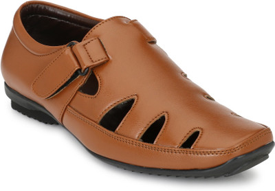 Fentacia Men Tan Sandals