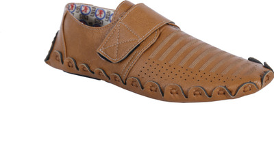 

Albania Stylish and Comfortable Loafers For Men(Beige