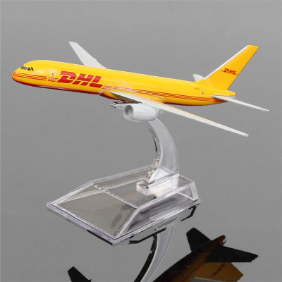 

Sage Square 1:300 Scale DHL Boeing 757 Freighter Metal Model Cargo Aircraft, Highly Detailed Souvenir Model Aircraft Collection Metal Paper Weights with Glossy(Set Of 1, Yellow)