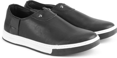 

Numero Uno TMSECI28 Slip On Sneakers For Men(Black