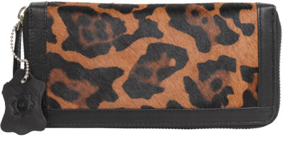 

GoLeather Women Black Genuine Leather Wallet(12 Card Slots)
