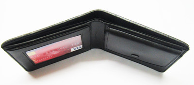 

Poland Boys Multicolor Canvas Wallet(5 Card Slots), Black