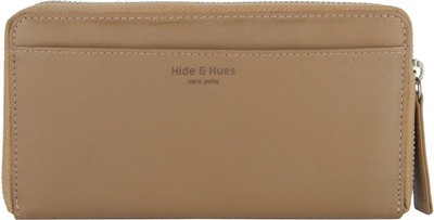 

Hide & Hues Women Beige Genuine Leather Wallet(12 Card Slots)