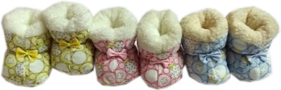 

Squnibee Booties(Toe to Heel Length - 10 cm Multicolor)