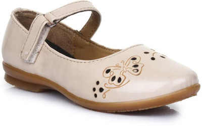 

Liberty Girls Velcro Dancing Shoes(Beige, Cream