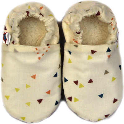 

SKIPS Boys & Girls Slip on Moccasins(Multicolor, Cream multicolour triangle print
