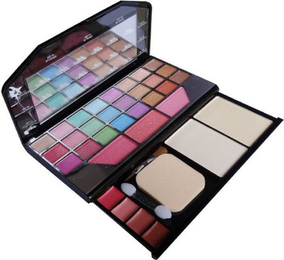 

Garry's makeup kit