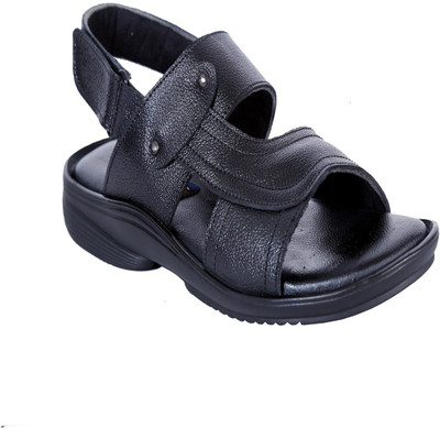 

Shoebook Men Black Flats
