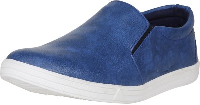 

Emosis Polly Slip On Sneakers For Men(Blue