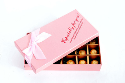 

Skylofts 18pc chocolates gift box for Birthday Valentine's or any occasion - Pink Bars(190 g)