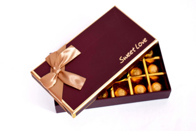 

Skylofts 18pc chocolate gift box for Birthday Valentine's or any occasion - Brown Bars(190 g)