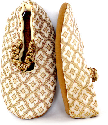 

SKIPS Boys & Girls Slip on Moccasins(Beige