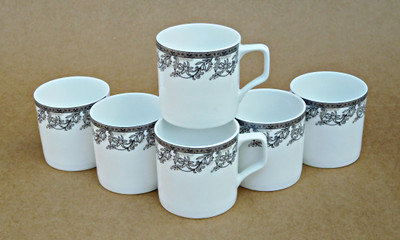 

Reddish Bone China(White, Pack of 6)