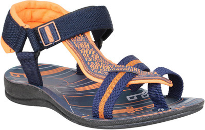

Claptrap Men Multicolor Sandals