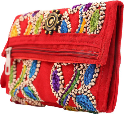 

Craft Trade Party Red Clutch