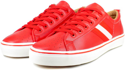

Ripley Super Stratos Casuals For Men(Red