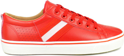 

Ripley Super Stratos Casuals For Men(Red