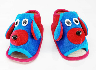 

Fly Kids Anti-skid Small checks slip on booties for 0 to 6 months baby Booties(Toe to Heel Length - 12 cm Multicolor)