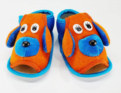 

Fly Kids Anti-skid Small checks slip on booties for 0 to 6 months baby Booties(Toe to Heel Length - 12 cm Multicolor)
