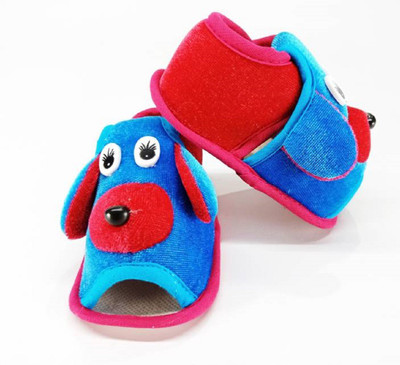 

Fly Kids Anti-skid Small checks slip on booties for 0 to 6 months baby Booties(Toe to Heel Length - 12 cm Multicolor)