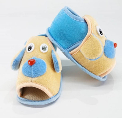 

Fly Kids Anti-skid Small checks slip on booties for 0 to 6 months baby Booties(Toe to Heel Length - 12 cm Multicolor)