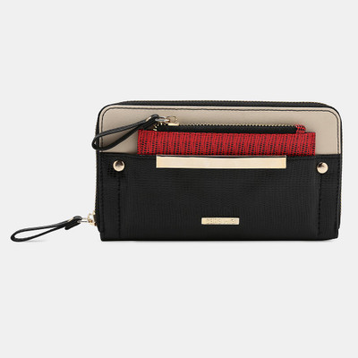 

Cara Mia Casual Black, Beige, Red Clutch, Beige;black;red