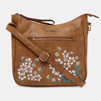 

Cara Mia Sling Bag(Tan)