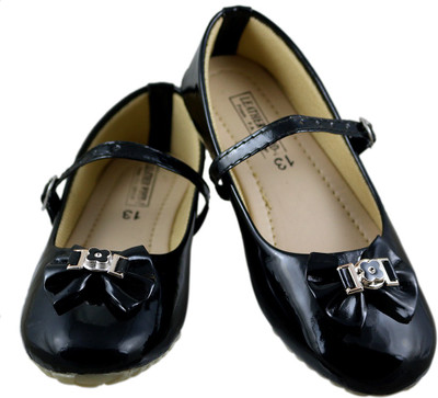 

Leatherwood1 Girls Slip on Ballerinas(Black