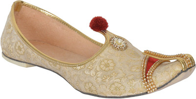 SHATHI Slip On For Men(Gold)