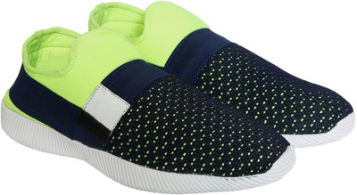 

SAPIENCE Slip On Sneakers For Men(Black, Green