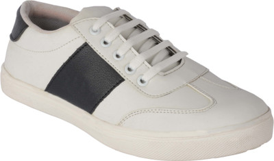 

Ryko Sneakers For Men(White