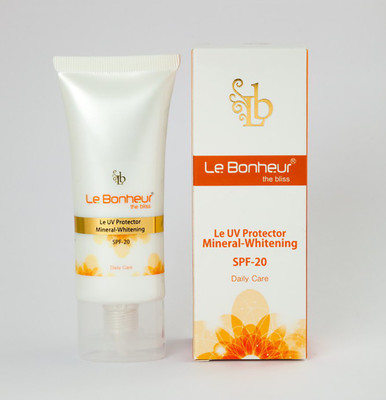 

Le Bonheur Professional Herbal UV Protector Mineral Whitening SPF20 Lotion - SPF SPF20(50 ml)