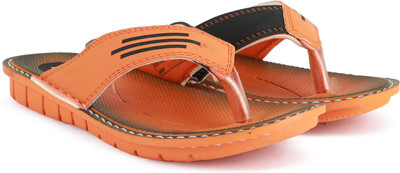 

BUBBLEGUMMER Boys Slip On Slipper Flip Flop(Multicolor, Beige