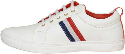 

WREDSTER White 3 line Shoes Sneakers For Men(White