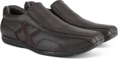 

Bata DOCIE II Slip On For Men(Brown
