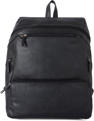 

Baggit G Gym Y G Escape Black (Black) L 5 L Backpack(Black)