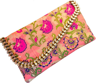

Craftbazaar Party Pink Clutch