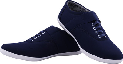 

Crunx Revolution 1 Casuals For Men(Blue