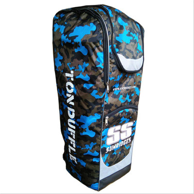 

SS ton duffle kit bag(Blue, Kit Bag), Multicolor