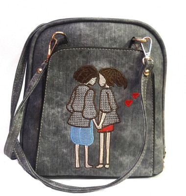 

CrazyHut Grey 5 L Backpack(Grey)