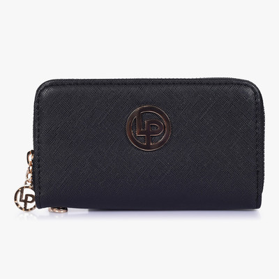 

Lino Perros Casual Black Clutch