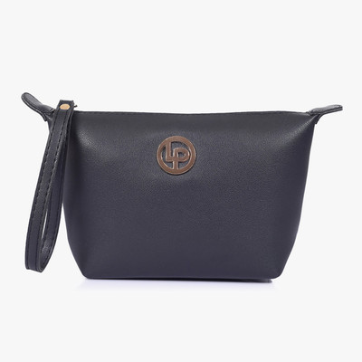 

Lino Perros Casual Black Clutch