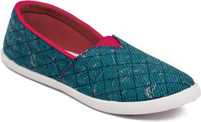 

Asian Slip On Sneakers For Women(Green, Pink