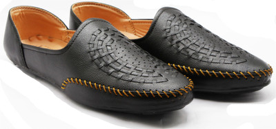 

Stylish Designer Nagra Mojaris For Men(Black