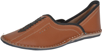 

Rajsahi Jutis For Men(Tan, Black