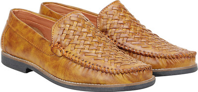 

Kraasa Genteel Moassin Casuals Mocassin For Men(Tan